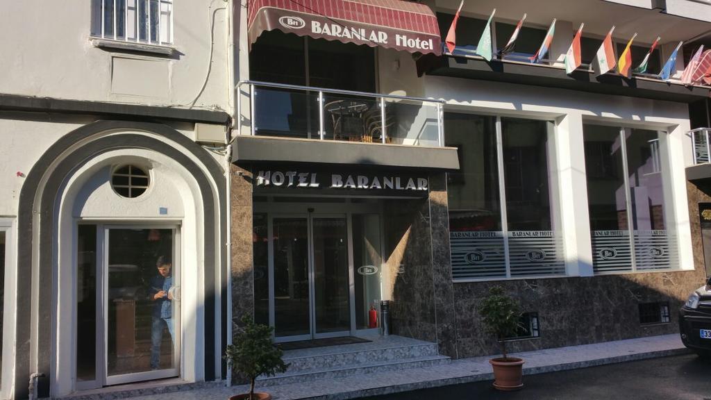 Baranlar Hotel เมร์ซีน ภายนอก รูปภาพ