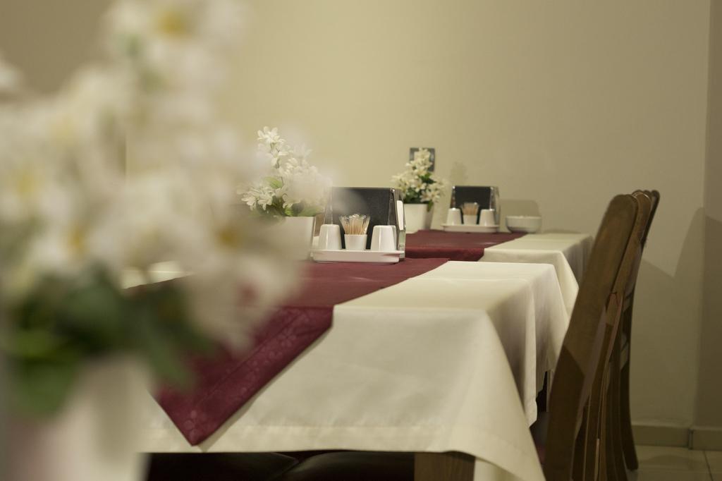 Baranlar Hotel เมร์ซีน ภายนอก รูปภาพ