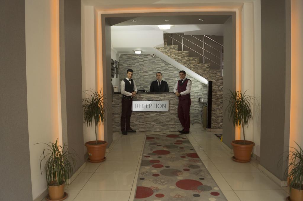 Baranlar Hotel เมร์ซีน ภายนอก รูปภาพ